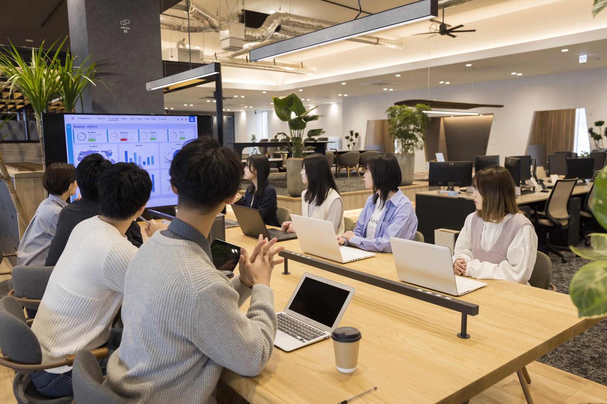 大企業の同族経営の成功事例を紹介！ 同族経営における事業承継と後継者育成とは